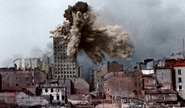 Most Famous Warsaw Uprising Photos – Prudential